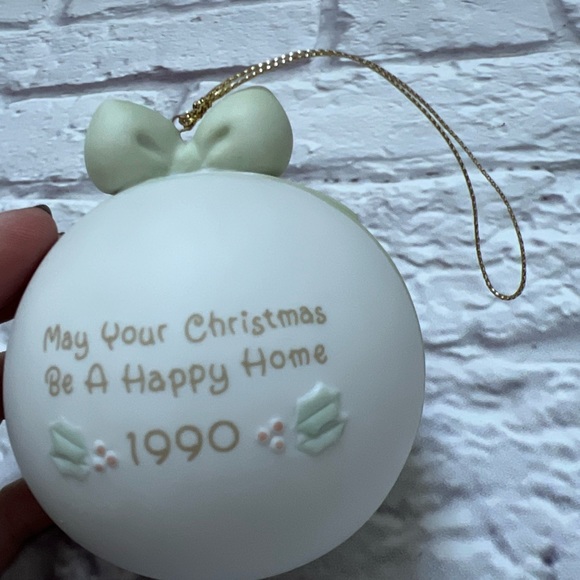 Precious moments vintage 1990 ornament Christmas be a happy home - Picture 4 of 5